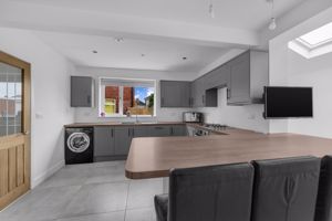 Photo 18- click for photo gallery